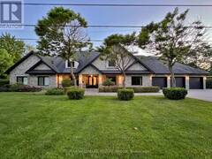 62 REBECCA CRESCENT Ottawa Ontario, K1J 6B9