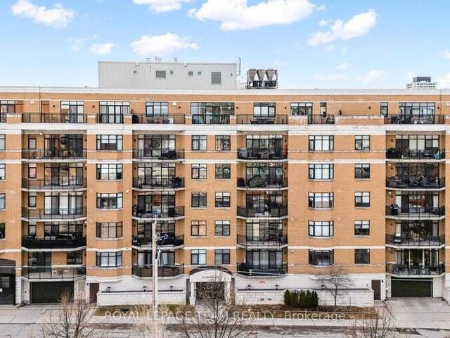 202 - 260 BESSERER STREET Ottawa Ontario, K1N 1J3 - 2 Bedrooms Condo For Sale