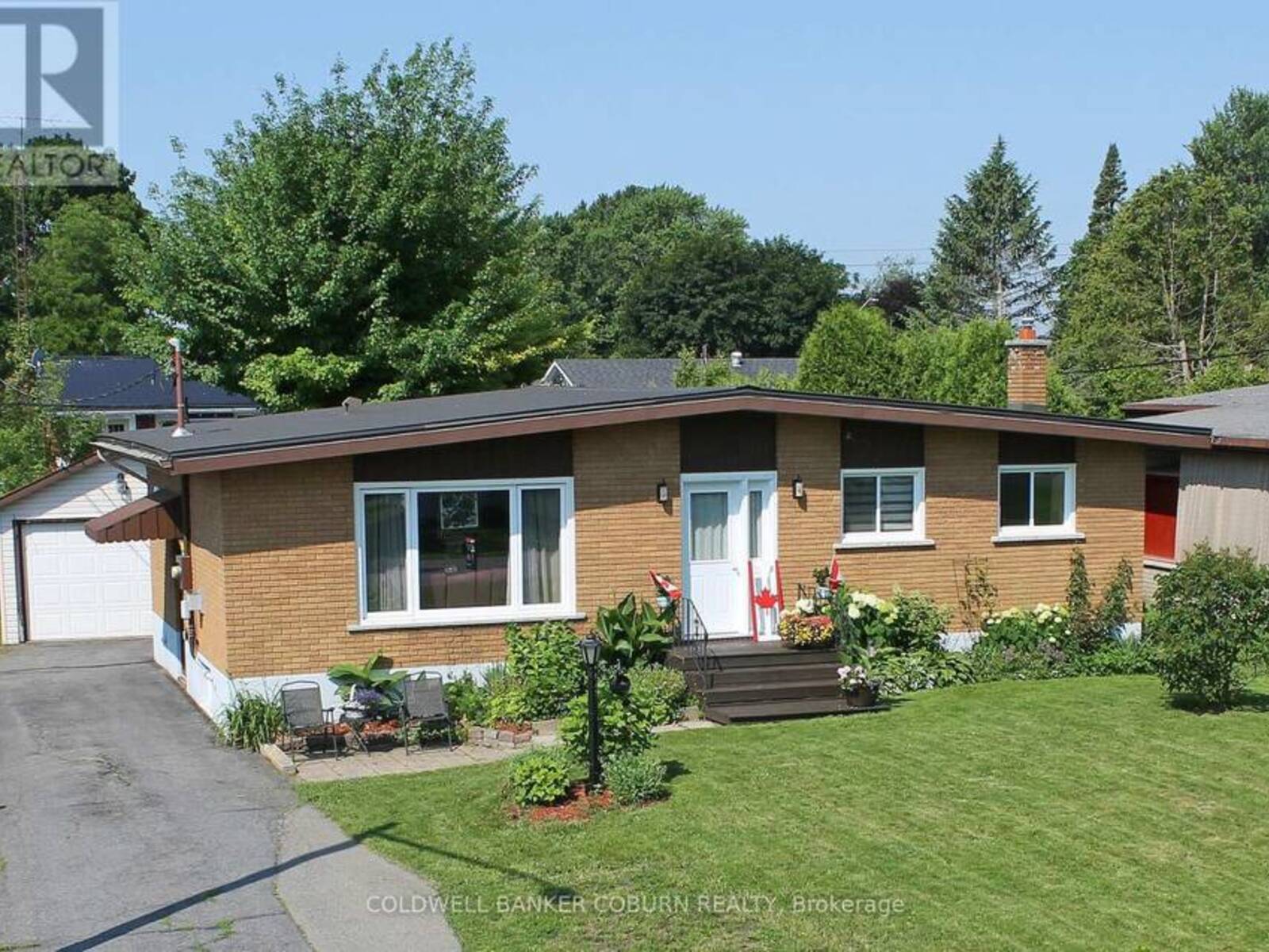 56 MEIKLE STREET, Morrisburg, Ontario K0C 1X0