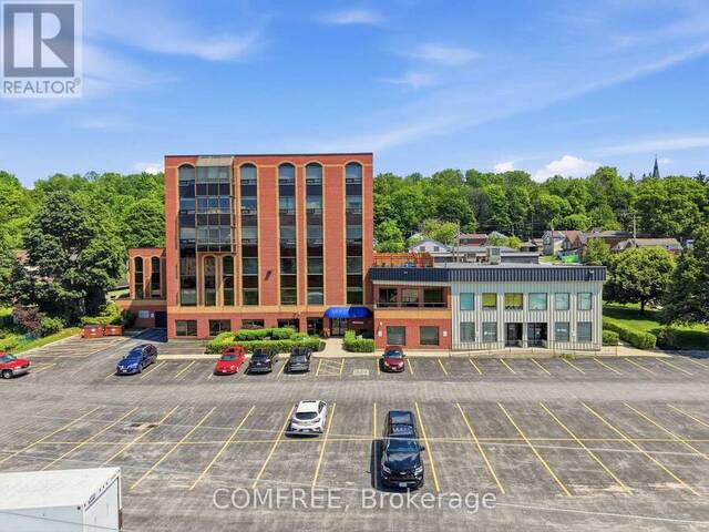 401 - 1717 2ND AVENUE E Owen Sound Ontario, N4K 6V4 - 2 Bedrooms Waterfront Condo For Sale