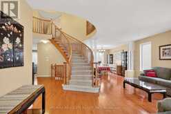 7 BRANCHWOOD STREET | Ottawa Ontario | Slide Image Six