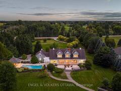 6029 RIDEAU VALLEY DRIVE N Ottawa Ontario, K4M 1B3
