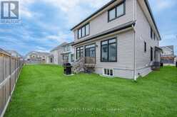 707 MOONFLOWER CRESCENT | Ottawa Ontario | Slide Image Forty-seven