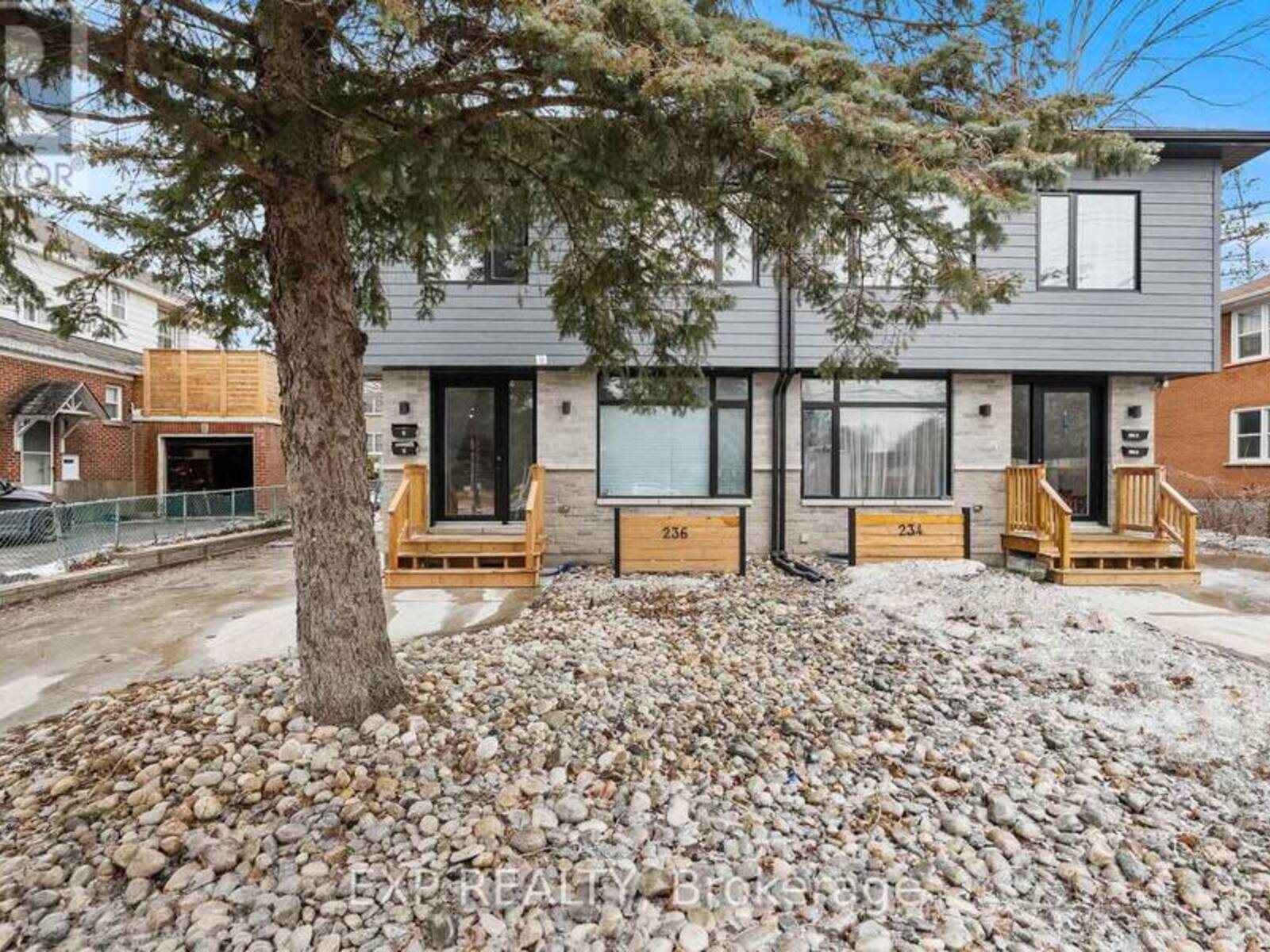 234, 236 WOODROFFE AVENUE, Ottawa, Ontario K2A 3V4