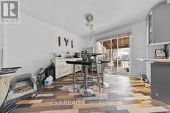 297 CYR AVENUE | Ottawa Ontario | Slide Image Eight
