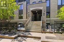 130A LINDENSHADE DRIVE | Ottawa Ontario | Slide Image Two
