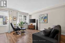130A LINDENSHADE DRIVE | Ottawa Ontario | Slide Image Four