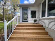 39 GOLF CLUB ROAD | Smiths Falls Ontario | Slide Image Four