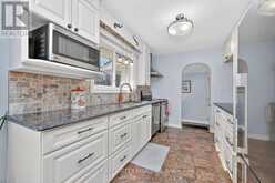 39 GOLF CLUB ROAD | Smiths Falls Ontario | Slide Image Fourteen