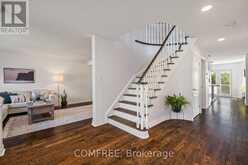 31 METCALFE DRIVE | Bradford West Gwillimbury Ontario | Slide Image Three