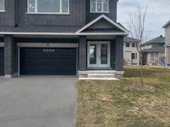 25 WYLIE WAY Carleton Place Ontario, K7C 0C4