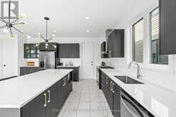 117 ORCHESTRA WAY | Ottawa Ontario | Slide Image Fifteen