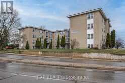 50 CENTRAL AVENUE W | Brockville Ontario | Slide Image Five