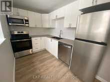 50 CENTRAL AVENUE W | Brockville Ontario | Slide Image Eight
