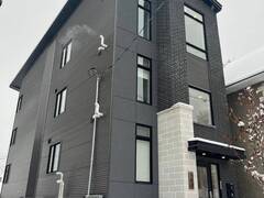 149 WILLOW STREET Ottawa Ontario, K1R 6W2