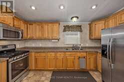 6707 CHRIS TIERNEY PRIVATE | Ottawa Ontario | Slide Image Seventeen