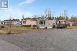 6707 CHRIS TIERNEY PRIVATE | Ottawa Ontario | Slide Image Three