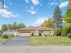 16 EVELYN STREET Ottawa Ontario, K2S 1M9