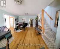 136 JOHN STREET | Gananoque Ontario | Slide Image Five