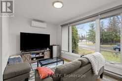 692 CLAUDE STREET | Ottawa Ontario | Slide Image Thirteen