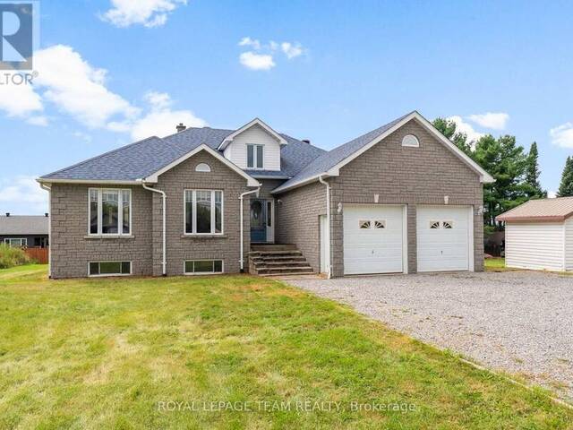37 RAPID ROAD Whitewater Region Ontario, K0J 2L0 - 4 Bedrooms Home For Sale