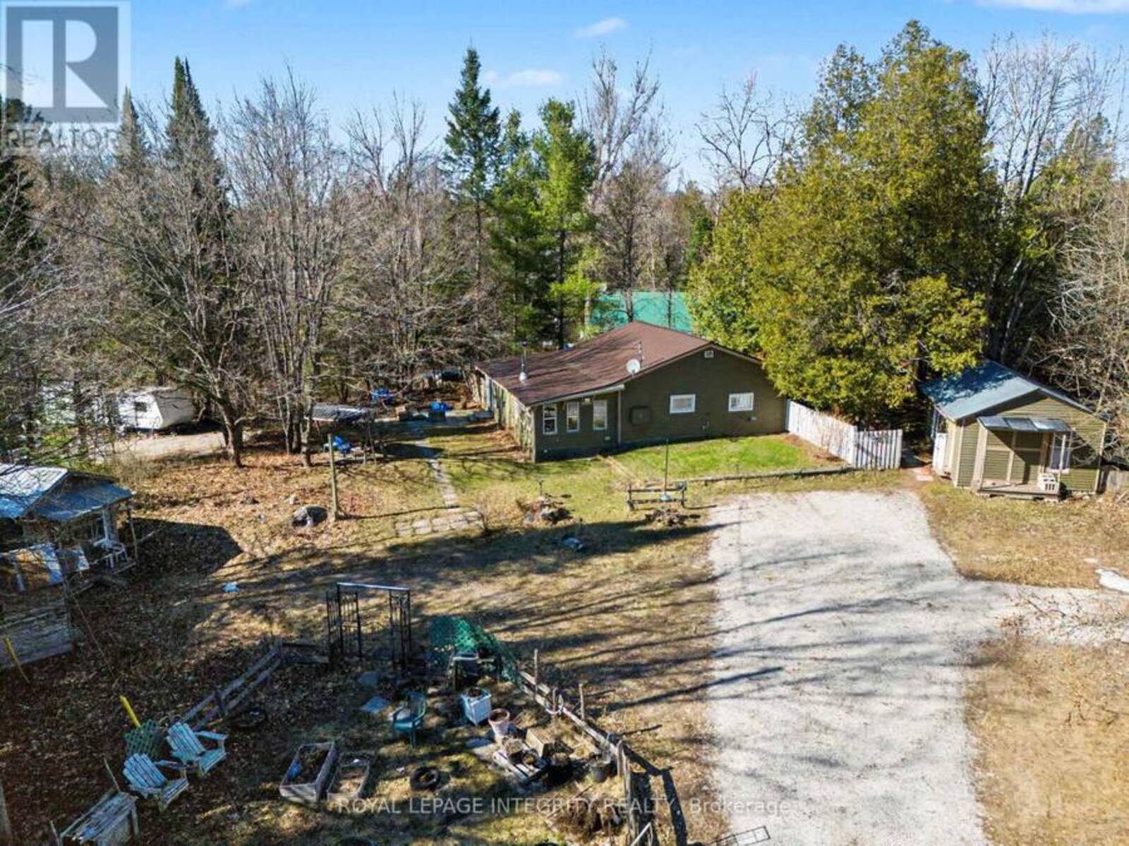 176 CLYDE LANE, Lanark, Ontario K0G 1K0