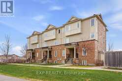 32 - 2621 LONGFIELDS DRIVE | Ottawa Ontario | Slide Image Two