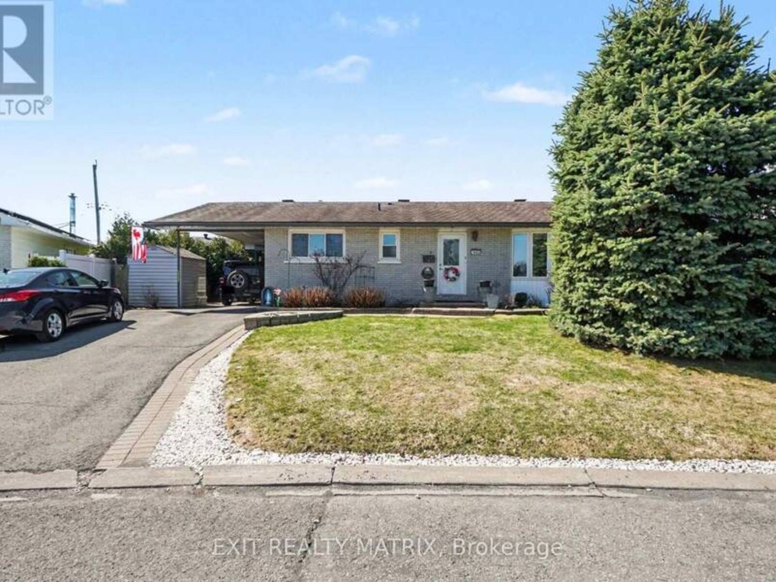 1402 JAMISON AVENUE, Ottawa, Ontario K1E 1J5