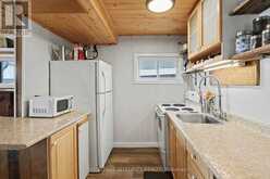 109 RIDEAU STREET S | Perth Ontario | Slide Image Eight