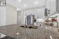 802 BASCULE PLACE | Ottawa Ontario | Slide Image Twelve