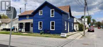 201 CLOTHIER Street E | Kemptville Ontario | Slide Image Two