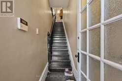 93 GILMOUR STREET | Ottawa Ontario | Slide Image Two