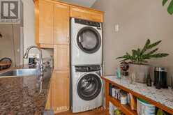 93 GILMOUR STREET | Ottawa Ontario | Slide Image Nine