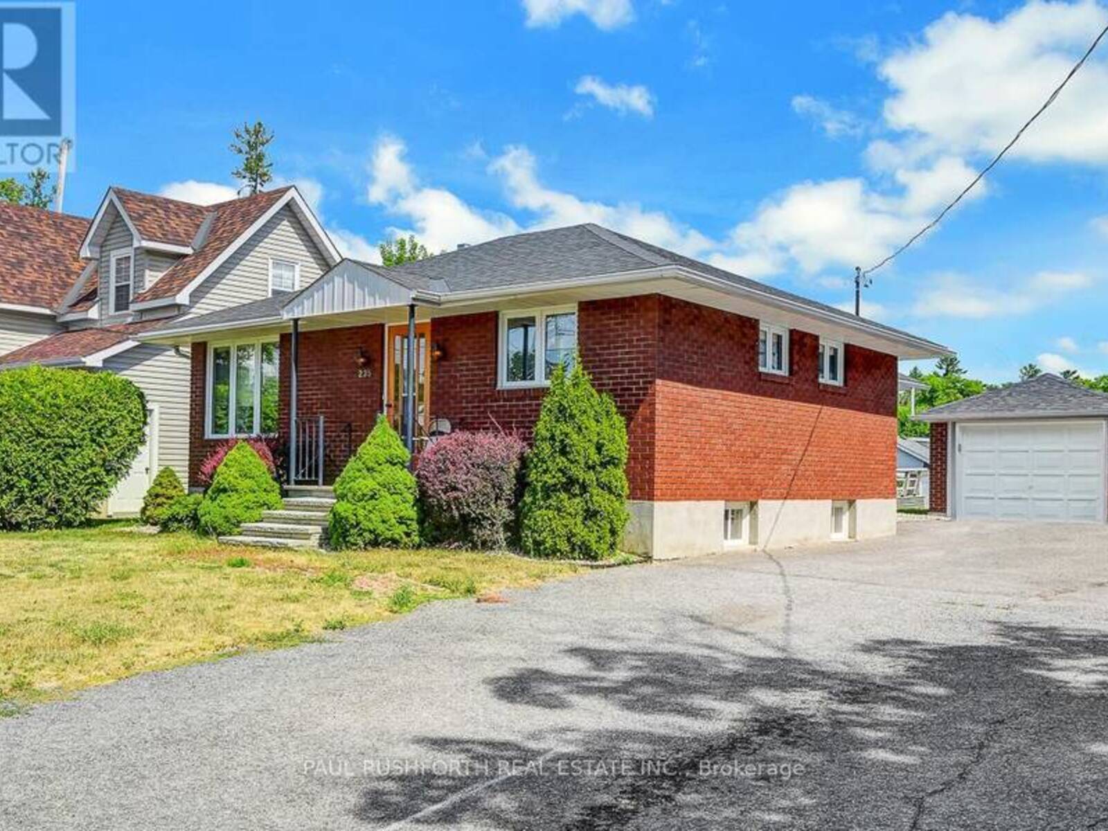 235 ELGIN STREET W, Arnprior, Ontario K7S 1P4