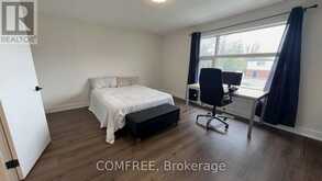 498 PHYLLIS STREET | London Ontario | Slide Image Thirteen