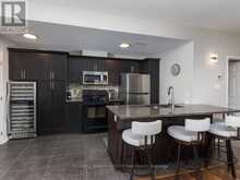 E - 100 ARTESA PRIVATE | Ottawa Ontario | Slide Image Six