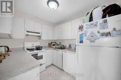1002 - 475 LAURIER AVENUE W | Ottawa Ontario | Slide Image Eight