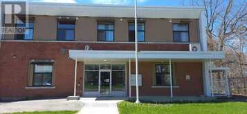 822 MARLBOROUGH STREET N | Cornwall Ontario | Slide Image Seventeen