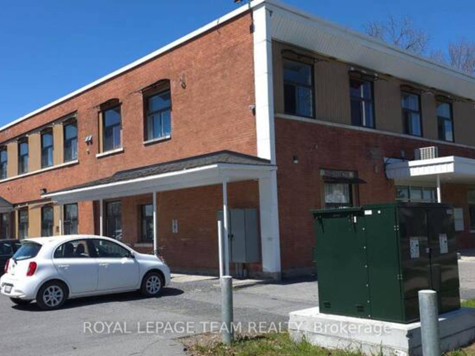 822 MARLBOROUGH STREET N, Cornwall, Ontario K6H 4B4