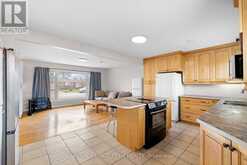 50 HILLIARD AVENUE | Ottawa Ontario | Slide Image Eight