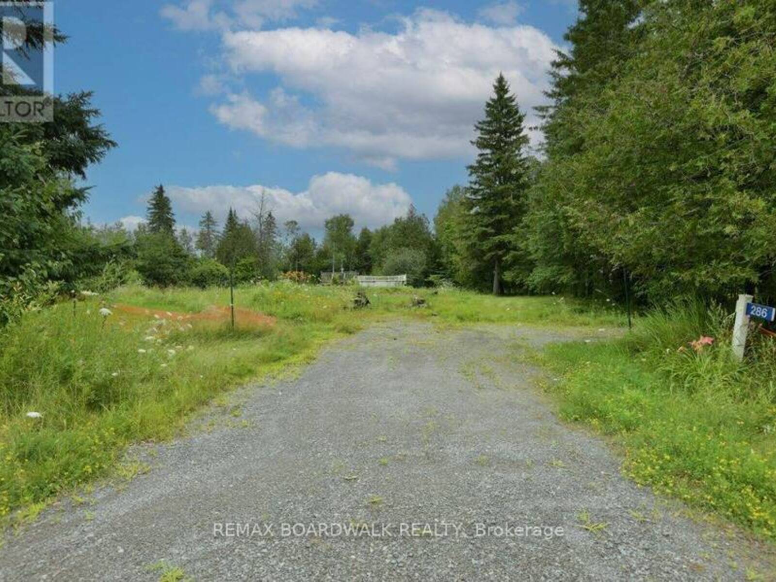 286 BRUNTON SIDE ROAD, Smiths Falls, Ontario K7A 4S7