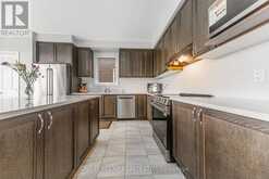 1016 SHOWMAN STREET | Ottawa Ontario | Slide Image Nine