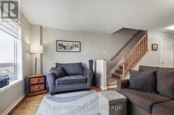 321 WIFFEN PRIVATE | Ottawa Ontario | Slide Image Twelve
