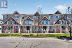 13 - 424 HILLSBORO PRIVATE | Ottawa Ontario | Slide Image Two