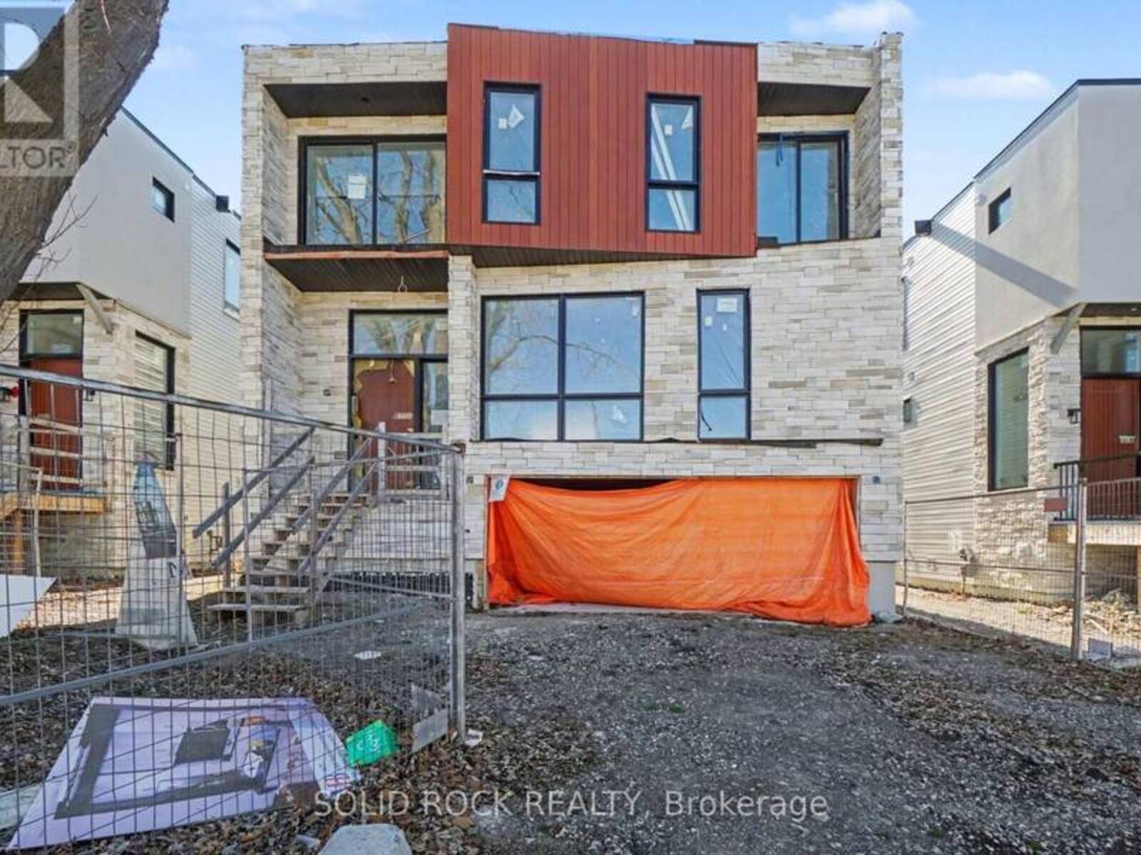 830 ALPINE AVENUE, Ottawa, Ontario K2B 5R6