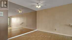 2110 - 415 GREENVIEW AVENUE | Ottawa Ontario | Slide Image Nine