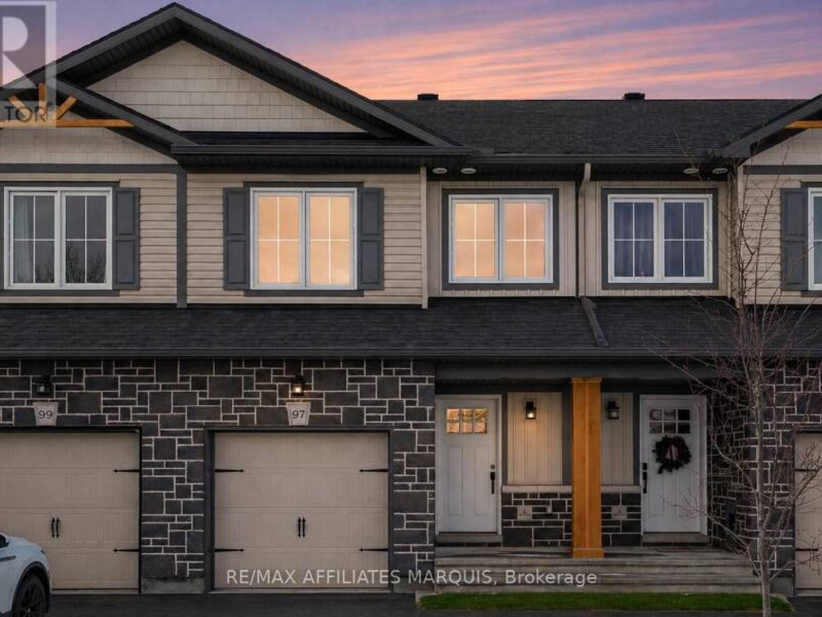 97 WHITCOMB CRESCENT, Smiths Falls, Ontario K7A 2B4