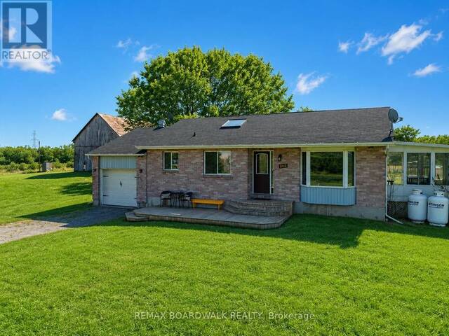 885 TOWNLINE ROAD Smiths Falls Ontario, K7A 4S5 - 4 Bedrooms Home For Sale