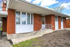 56 MARSHA DRIVE | Smiths Falls Ontario | Slide Image Four