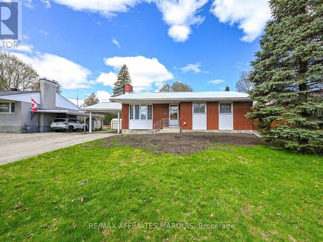 56 MARSHA DRIVE Smiths Falls Ontario, K7A 3X5 - 3 Bedrooms Home For Sale